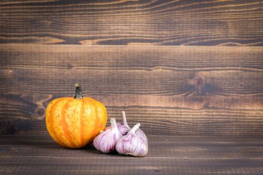 Cadılar Bayramı Balkabağı ve sarımsak ile boşaltmak