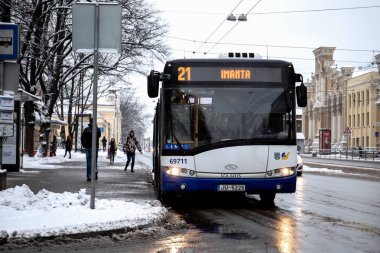 Rigas Satiksme. İngilizce: Riga trafik olduğunu arıtılan ait toplu taşıma ve Riga hizmet Park yetkilisi