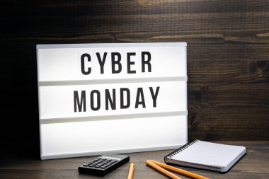 Cyber Pazartesi kavramı. Lightbox metinde