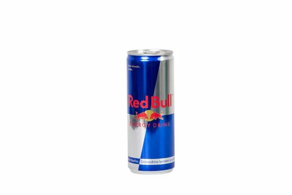 250 мл Red Bull енергетичний напій, ізольований на білому фоні — стокове фото
