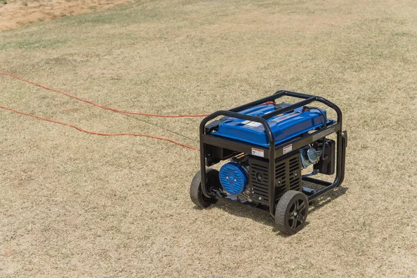 Bovenaanzicht Benzine Aangedreven Draagbare Generator Zonnige Dag Buiten Macht Apparatuur — Stockfoto