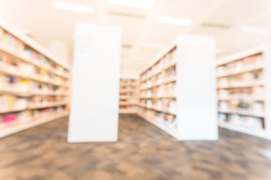 Modern kamu Asya Kütüphane iç bookshelf koridor ders kitapları, edebiyat, tez, dergiler tam ile arka plan bulanık. Kendi kendine çalışma, eğitim kavramı ve arka plan. Hareket bulanıklığı.