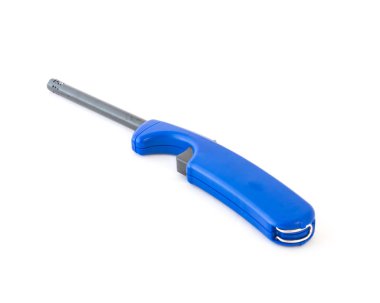 Stüdyo mutfak hafif beyaz bir arka plan üzerinde izole bir kadeh. Tek kullanımlık uzun, dayanıklı metal değnek ızgara için ideal ile genişletilmiş-ulaşmak, ateş çukurları. Kullanışlı depolama için geri çekilebilir kanca. kopya alanı