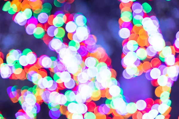 크리스마스 라이트 장식에서 화려한 Bokeh와 추상적인 부드러운 Defocused 빨간색 파란색과 — 스톡 사진