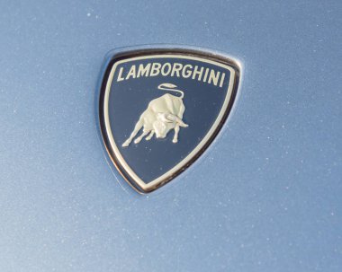 Dallas, Tx, bize-Temmuz 7, 2018:Close-2018 gri Aventador logosuna kadar model. Automobili Lamborghini S.p.A. bir İtalyan markası ve Sant'Agata Bolognese, İtalya lüks spor otomobil üreticisi olduğunu
