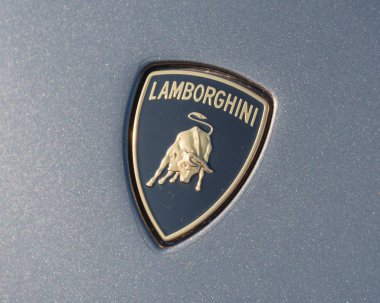 Dallas, Tx, bize-Temmuz 7, 2018:Close-2018 gri Aventador logosuna kadar model. Automobili Lamborghini S.p.A. bir İtalyan markası ve Sant'Agata Bolognese, İtalya lüks spor otomobil üreticisi olduğunu