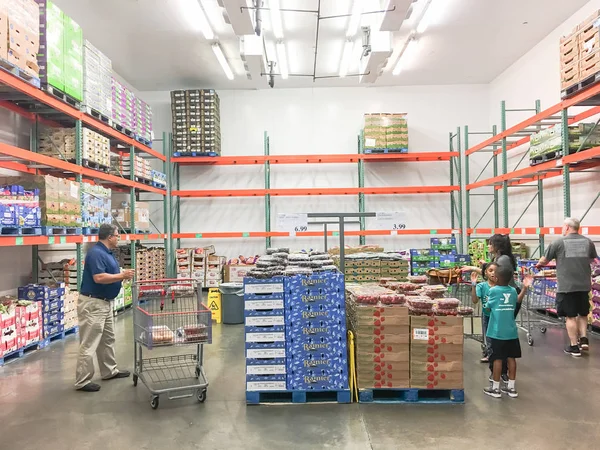 Lewisville Jul 2018 Compras Produtos Orgânicos Frescos Sala Refrigerada Costco — Fotografia de Stock