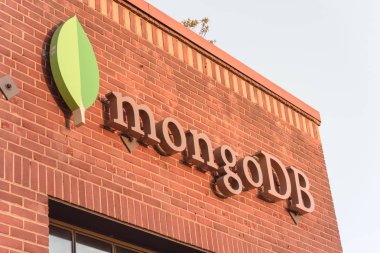 Palo Alto, Ca, bize-Temmuz 18, 2018:Facade dış NoSQL şube ofis konumu Silikon Vadisi'nde, San Francisco Bay Area. Bir ücretsiz ve açık kaynak UNIX benzeri belgeye yönelik veritabanı Nosql