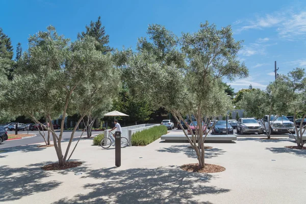 Cupertino Nás Jul 2018 Vnější Pohled Apple Park Návštěvnické Centrum — Stock fotografie