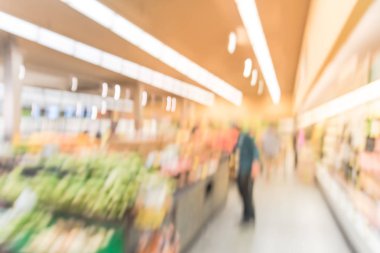 San Francisco, California yerel bakkal alışveriş arka plan bulanık görüntü müşteri. Taze meyve ve sebze ekranda. Organik, yörede yetiştirilen üretir, süpermarkette sağlıklı gıda