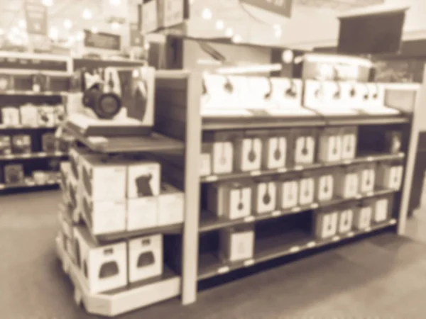 Vintage Tone Blurry Background Headphones Demo Station Testing Display Electronic — Stock Photo, Image