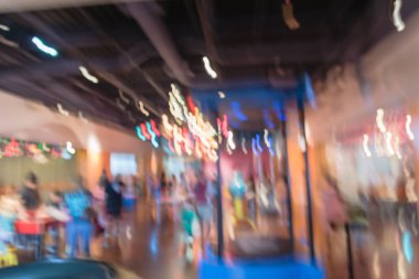 Çocuklar ve ebeveynler Amerika'da bilim eğitim Müzesi'nde oynayan bulanık