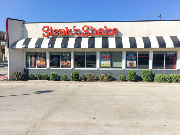 LEWISVILLE, TX, USA-SEP 2, 2018:Facade of Steak n Shake, an American casual restaurant chain with sit-down, drive-thru and front-window service. Headquartered in Indianapolis, Indiana