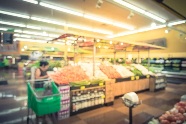 Immagine Offuscata Persone Che Fanno Shopping Presso Catena Locale Supermercati — Foto Stock