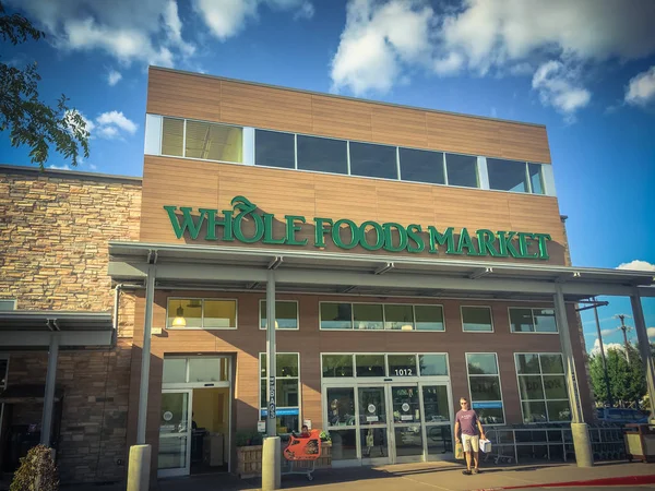 Dallas Sept 2018 Customers Exit Facade Entrance Whole Foods Market — Stock Photo, Image
