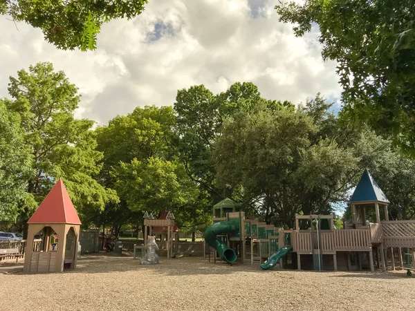 Parque Infantil Público Madera Como Fuerte Castillo Con Secciones Separadas — Foto de Stock