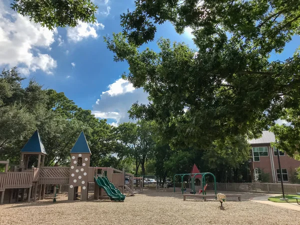 Parque Infantil Público Madera Como Fuerte Castillo Con Secciones Separadas — Foto de Stock