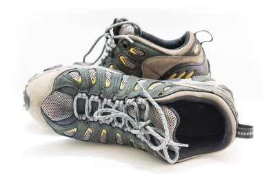 Yürüyüş/trekking unbranded erkekler bir çift atış yakın çekim üstten görünüm studio ayakkabı veya beyaz arka plan üzerinde izole çizme