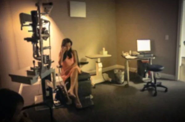 Femme Asiatique Abstraite Floue Patiente Œil Spécialistes Laser Attendant Son — Photo