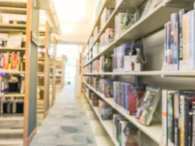 Hareket koridor veya satır, Texas, Amerika halk kütüphanesinde kitaplık, bulanık. Sürekli eğitim kavramı.