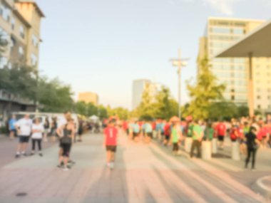 Bulanık soyut grup koşucu 5 k yarış Richardson, Teksas'ta çalıştıran tüm yeteneklerin bize. Ufuk sporcular kalabalık çalışmaya hazır. Kentsel spor olay ve fitness, sağlık, sağlıklı yaşam konsepti