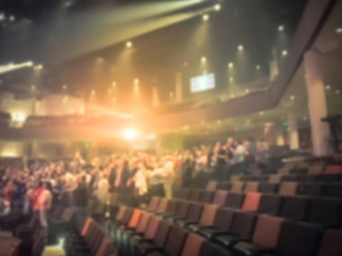 Vintage sesi bulanık cemaat grup insan canlı dini ibadet müzik Texas, Amerika için toplandı. Kalabalığa müzik konser açık renkli aydınlatma