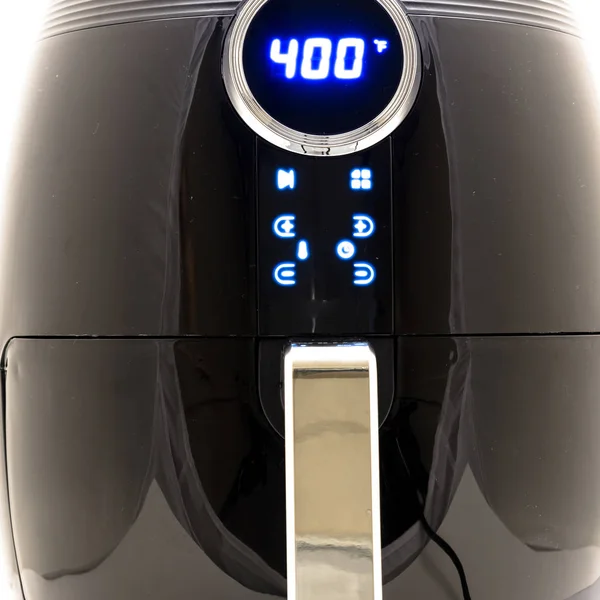 Närbild Digital Lcd Pekskärmen Moderna Air Fryer Isolerad Vit Bakgrund — Stockfoto