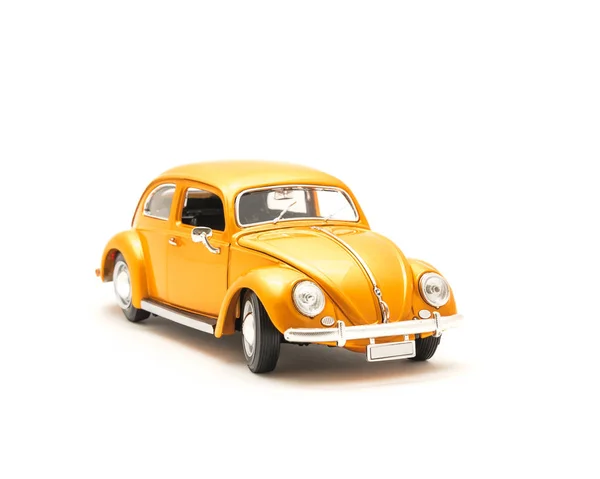 Студійний Постріл Помаранчевий Іграшковий Автомобіль Ізольований Білому Тлі Автомобіль Маленької — стокове фото
