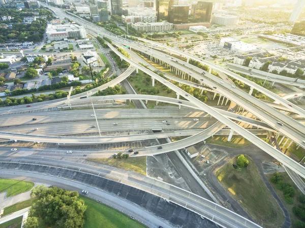 Aerial Interstate 610 Freeway Massiva Korsningen Och Houston Midtown Horisonter — Stockfoto