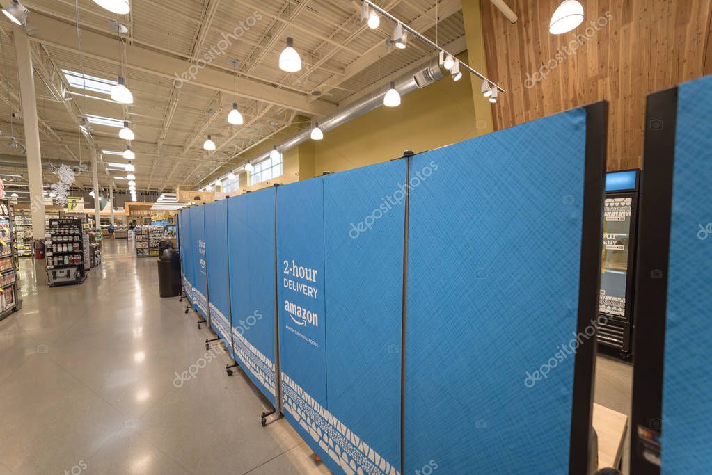 IRVING, TX, US-NOV 30, 2018:2-hour delivery service for Amazon Prime Member at Whole Foods store. Doorstep food delivery service within two hours for online/phone order of grocery items at Whole Foods