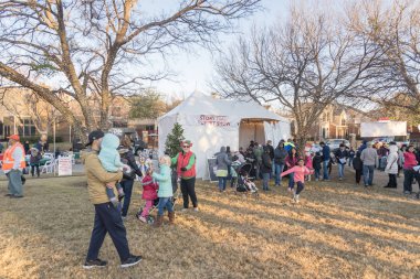 Irving, Tx, ABD-Aralık 9, 2018: Gingerbread Jubilee, Noel Kış Festivali genel park yakınlarında yer alan Dallas, Texas, ABD. Tatil eğlence olay mahalle Birliği tarafından sponsor