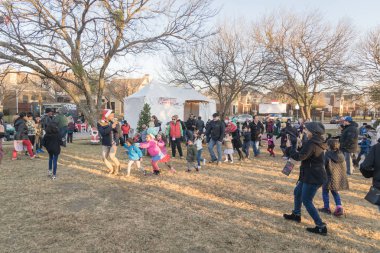 Irving, Tx, ABD-Aralık 9, 2018: Gingerbread Jubilee, Noel Kış Festivali genel park yakınlarında yer alan Dallas, Texas, ABD. Tatil eğlence olay mahalle Birliği tarafından sponsor
