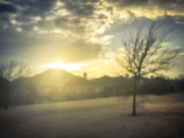 Coucher Soleil Flou Dans Cour Arrière Une Maison Unifamiliale Typique — Photo