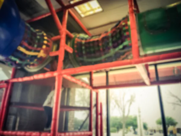 Verschwommene Bewegung Indoor Spielplatz Mit Natürlichem Licht Aus Glasfenstern Und — Stockfoto