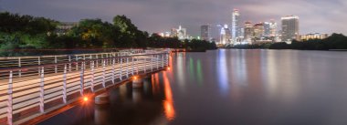 Burred panoramik Austin downtown gökdelen yansıma soyut 