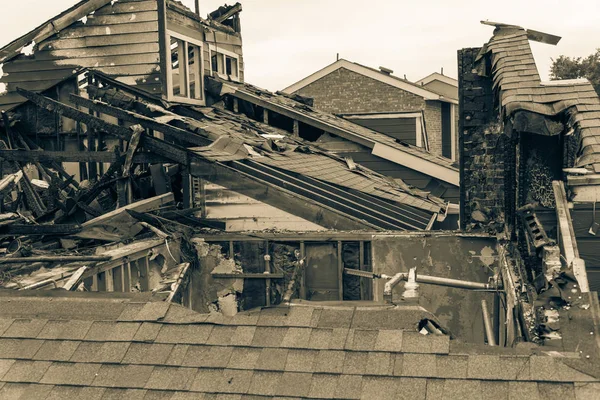 Vintage Τόνο Γκρο Πλαν Την Οροφή Του Κατεστραμμένου Διαμερίσματος Μετά — Φωτογραφία Αρχείου