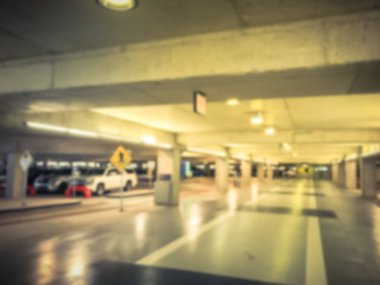 Ame garajda otopark, bulanık arka plan Akıllı yönlendirme sistemi
