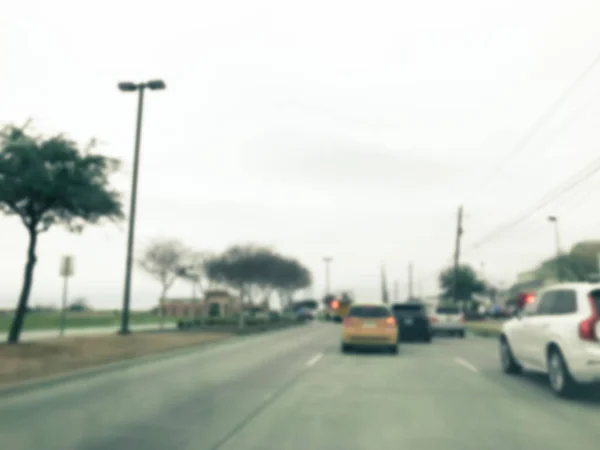 Gefilterter Ton verschwommenen Hintergrundverkehr durch Unfall in Texas, USA — Stockfoto