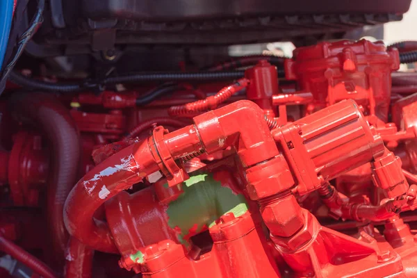 Detail view the engine of a fully-electric class 6 delivery truck — Stock Photo, Image