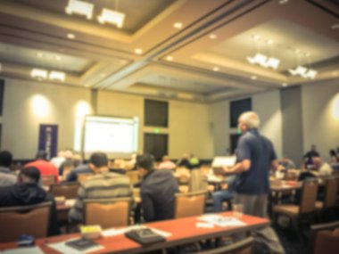 Amerikan otelde bulanık arka plan iş semineri etkinliği