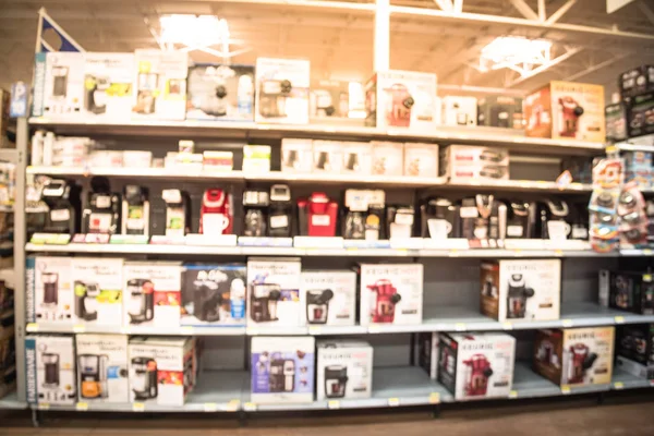 Розмиті фону різноманітність кавоварка в американському продуктовому магазині — стокове фото