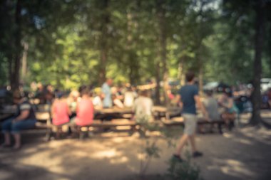 Bulanık arka plan yerel ikamet Texas, Abd'de bira bira bahçesi zevk