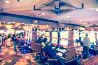 Bulanık arka plan oyuncuları Amerikan casino kumar keyfini çıkarın