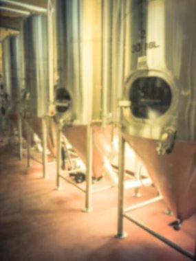 Dallas, Teksas yakınlarındaki zanaat bira ve microbrews tankları tanklarıbulanık arka plan yakın çekim görünümü