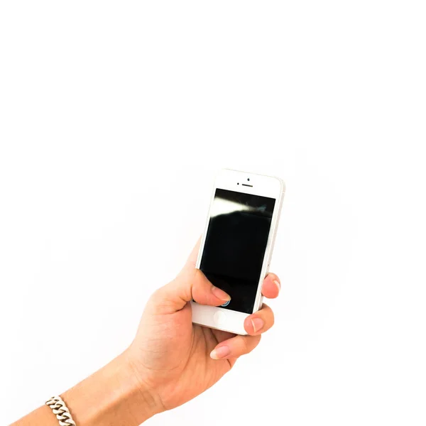 Asyalı adam beyaz izole akıllı telefon ile fotoğraf çekmek — Stok fotoğraf