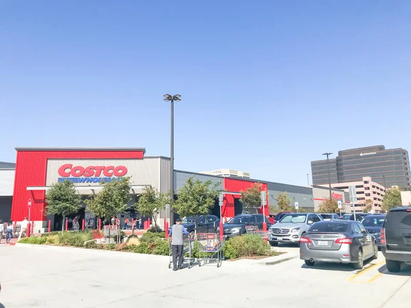 Vista desde el estacionamiento del almacén Cosco en Churchill Way, Dallas —  Fotos de Stock