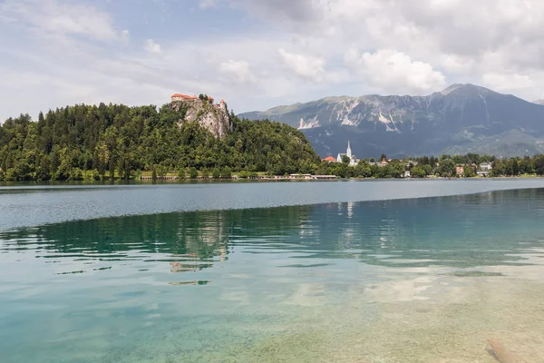Lake Bled Met Het Kasteel Van Bled Boven Lake Slovenië — Stockfoto