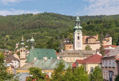 tarihi maden kasabası Banska Stiavnica Slovakya