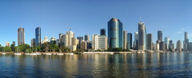 Kanguru Point Cliffs gelen gökdelenler ile Brisbane Cbd ve rıhtım panoramik görünümü
