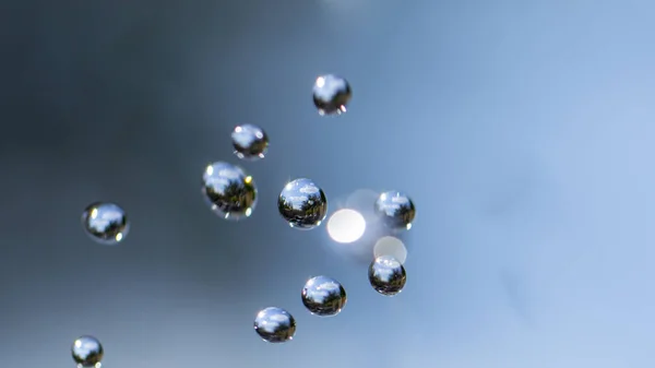 Primer Plano Las Gotas Agua Superficie Del Vidrio Como Fondo — Foto de Stock